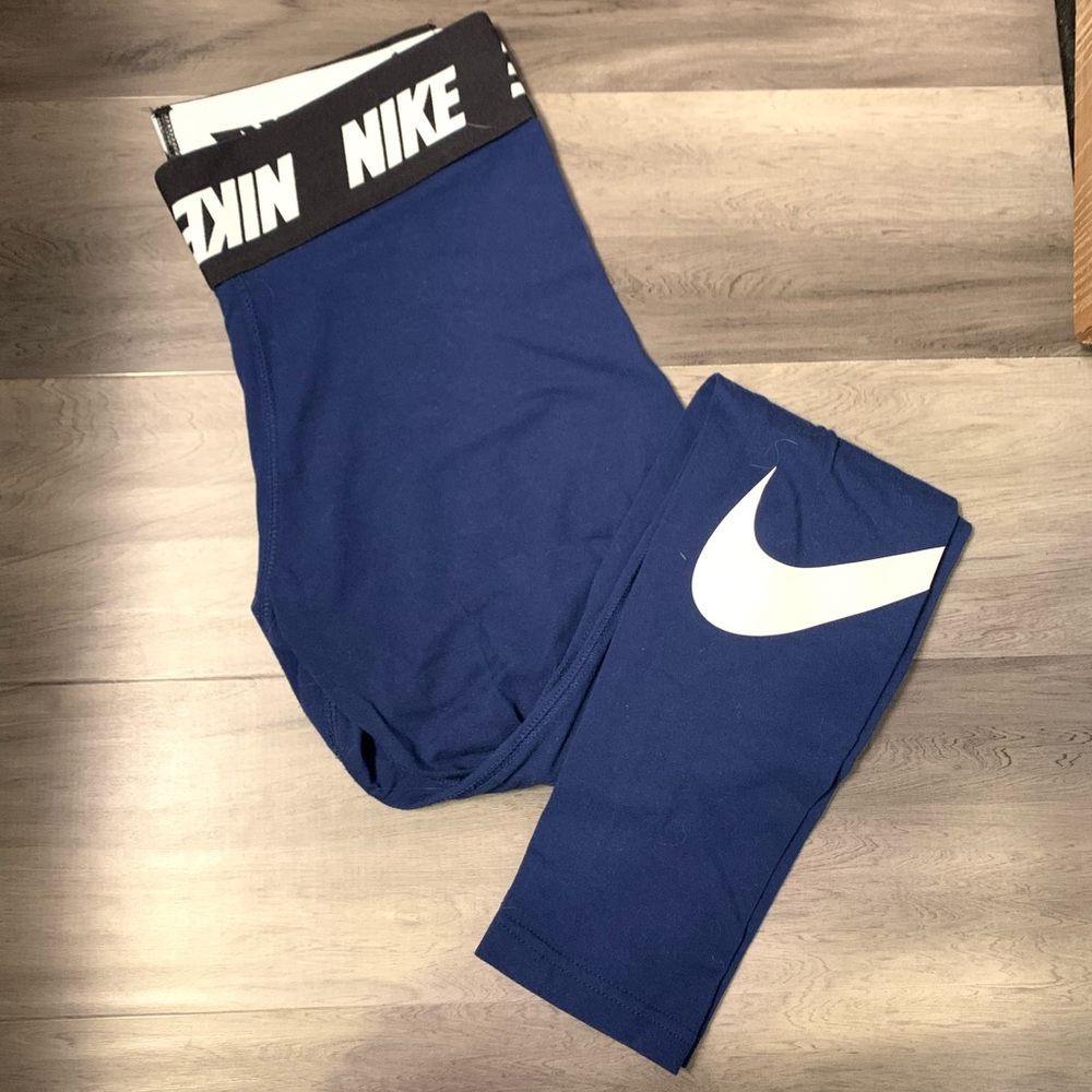 Women’s Nike Leggings